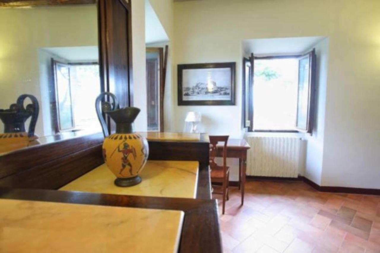 Antico Borgo La Commenda Aparthotel Montefiascone Eksteriør bilde