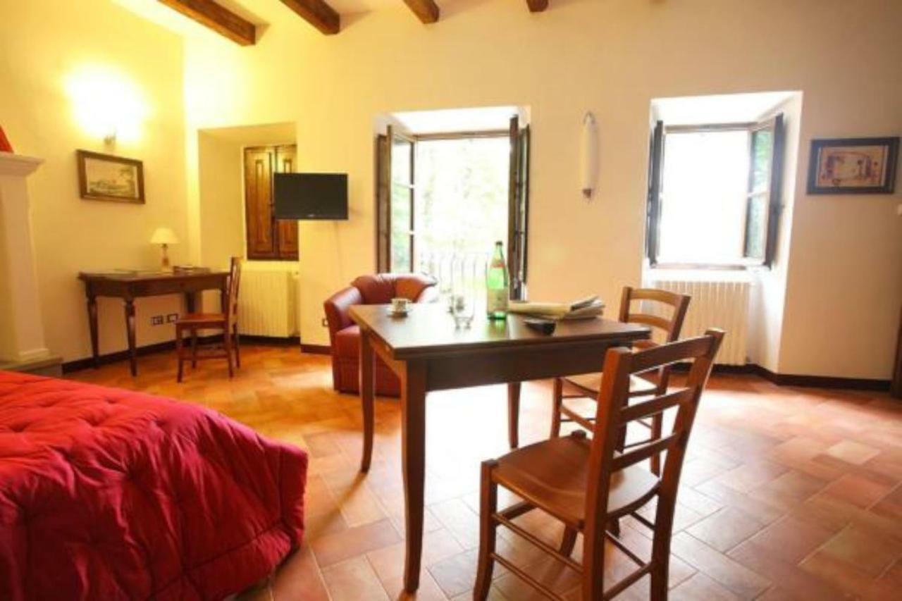 Antico Borgo La Commenda Aparthotel Montefiascone Eksteriør bilde