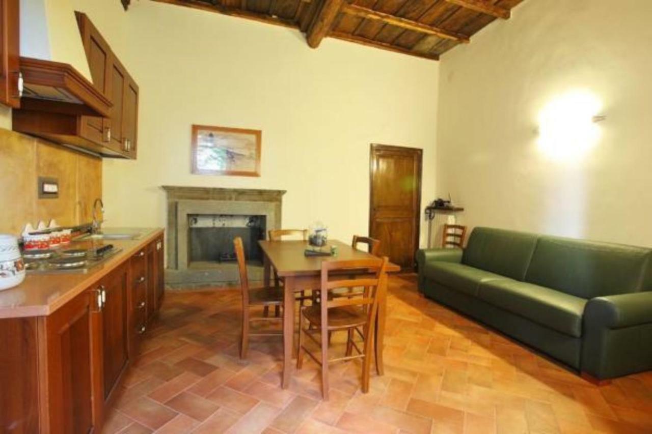 Antico Borgo La Commenda Aparthotel Montefiascone Eksteriør bilde